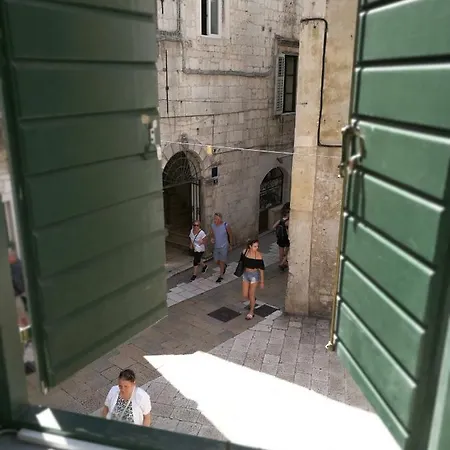 Diocletians Palace For Two 公寓 *