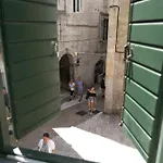 Diocletians Palace For Two Apartment *