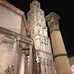 Diocletians Palace For Two Apartment *