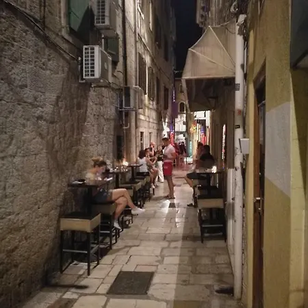 Daire Diocletians Palace For Two